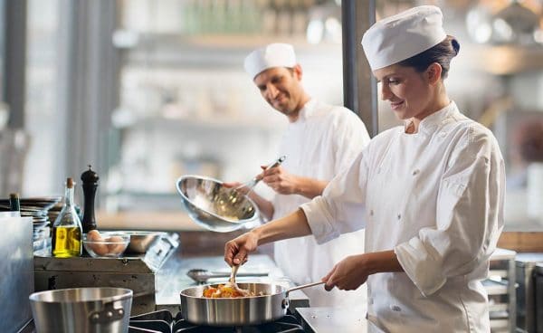 chef en la cocina